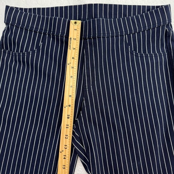 Time & True Capri Pull On Pinstriped Pants Stretch Nautical Preppy Navy XXL NWOT - Picture 9 of 11